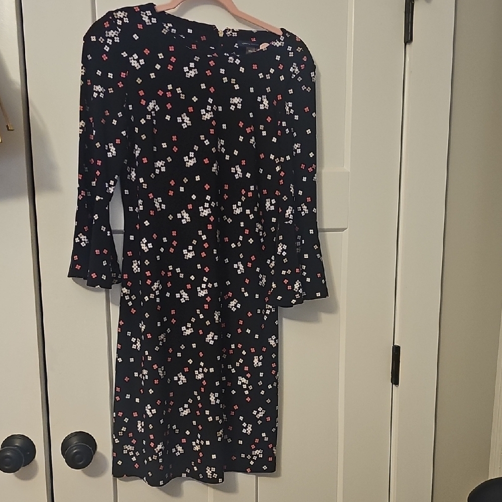 Tommy Hilfiger Size 4